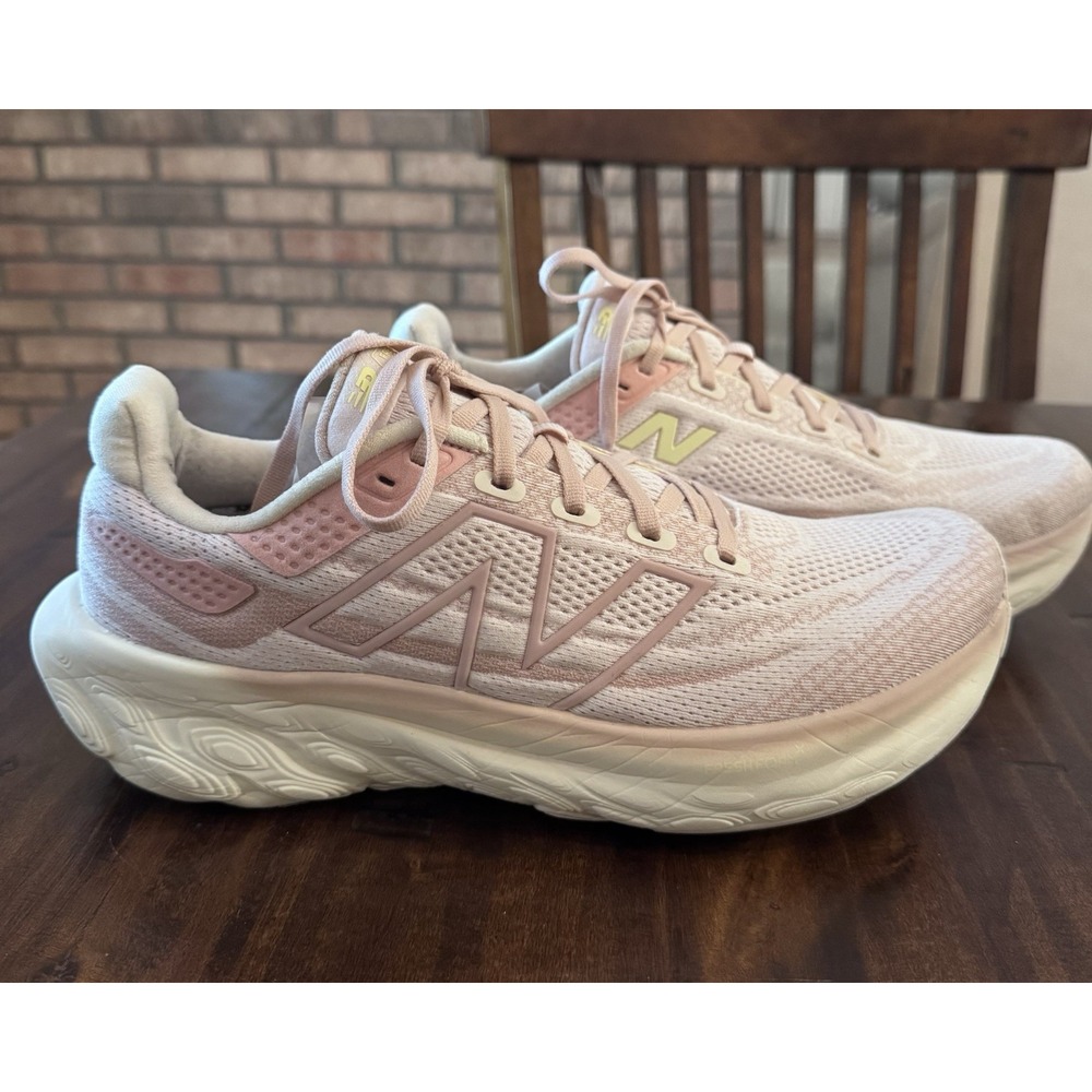 New Balance Fresh Foam X 1080v13 Women's Size 10.5 Wide D Pink W1080P13 Running
